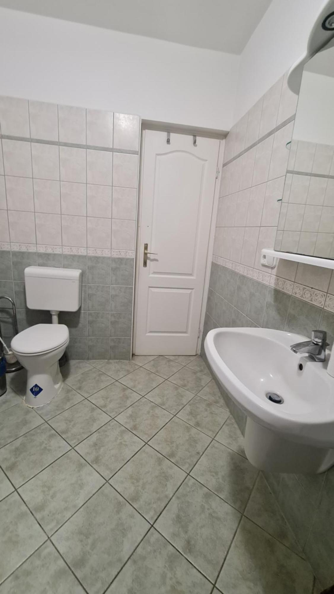 Tulipan Apartman Szeged Esterno foto